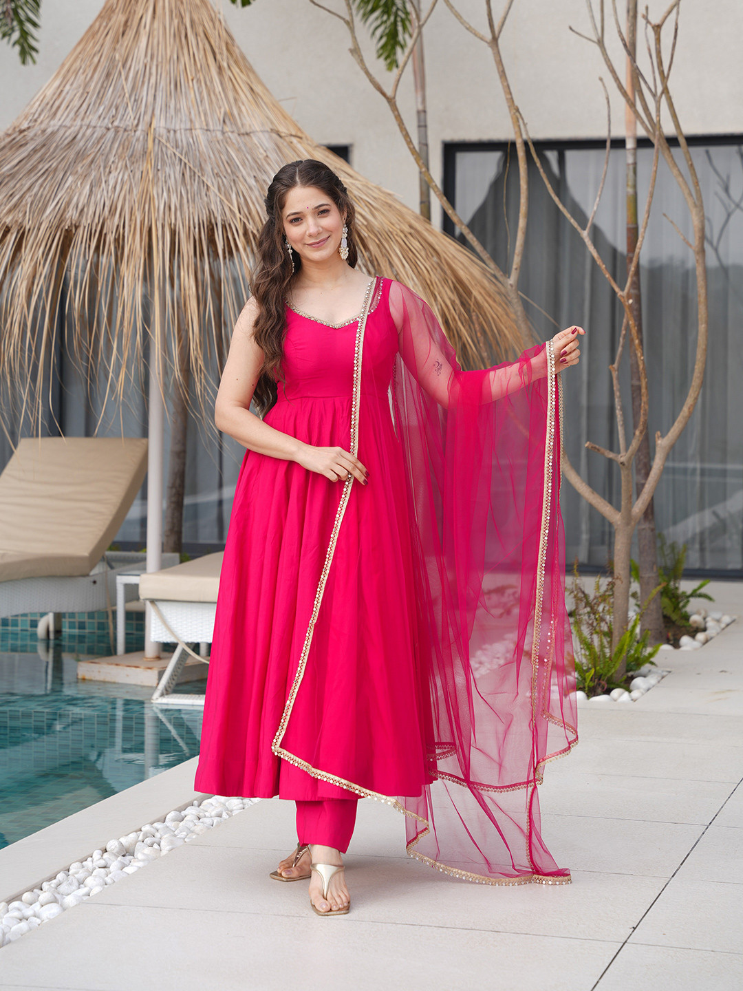 GULDORI Women Regular Gotta Patti Chanderi Silk Kurta with Trousers & With Dupatta