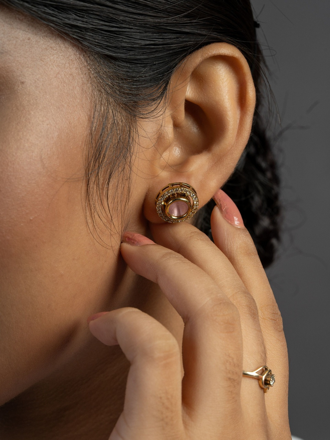 KAYRAH Circular Studs Earrings