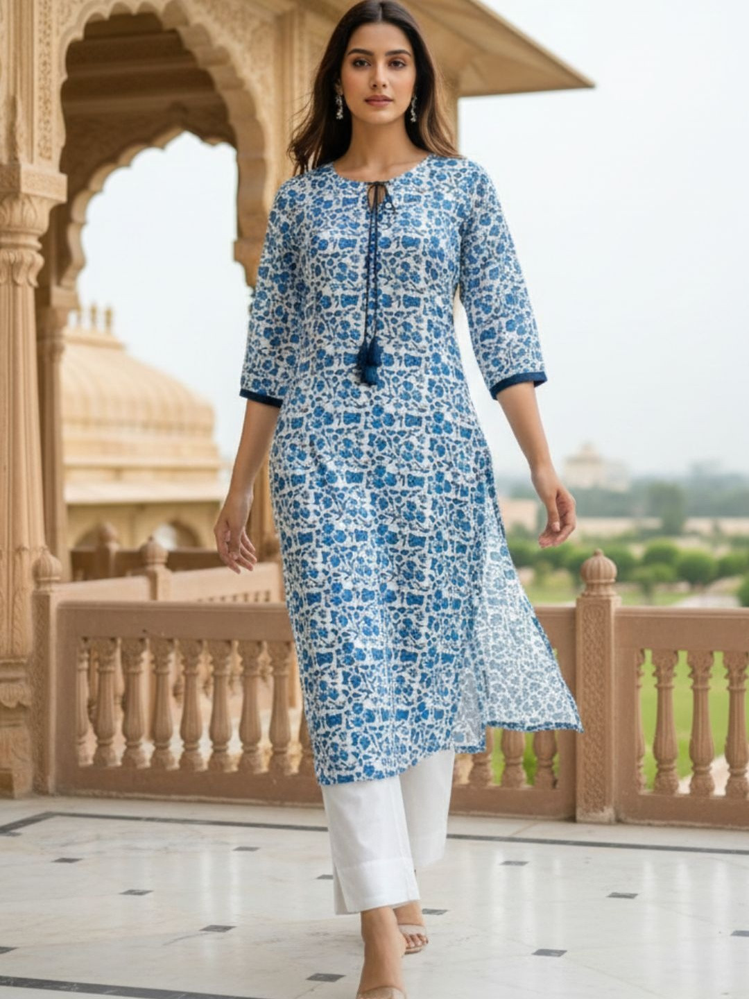 OZIA Women Floral Printed Kurta