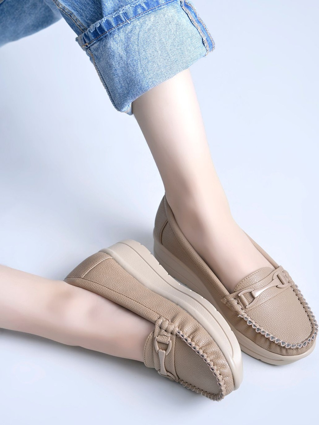 Stylestry Women Textured Loafers