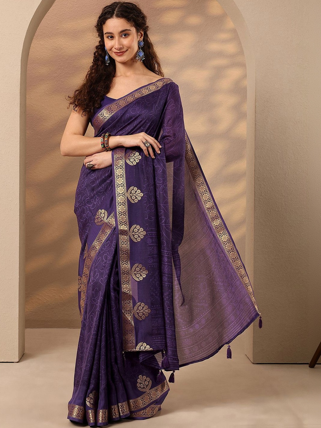 Libas Purple Printed Saree With Unstitched Blouse Piece