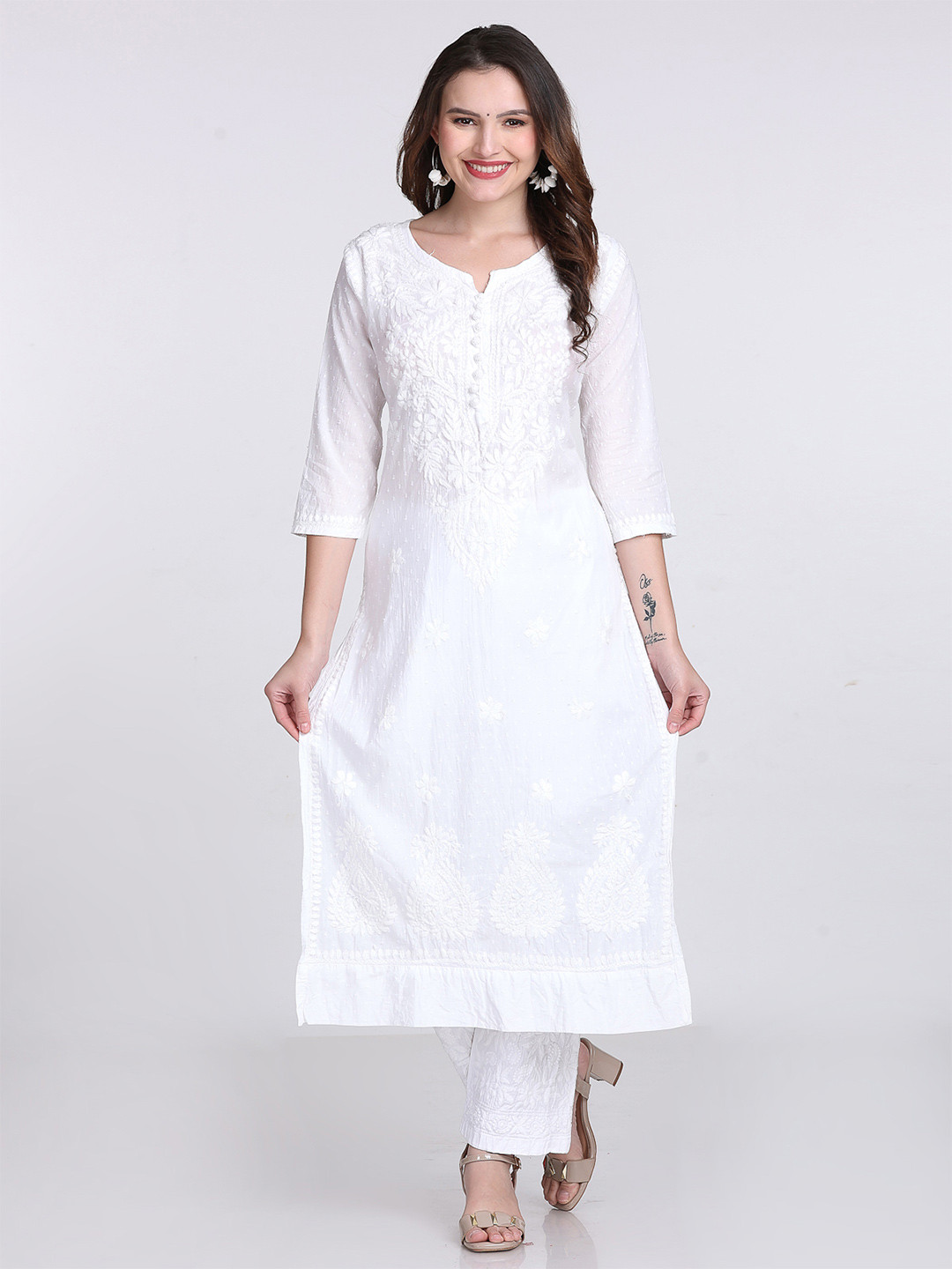 FashionChikan Art Women Ethnic Motifs Embroidered Regular Chikankari Kurta with Trousers