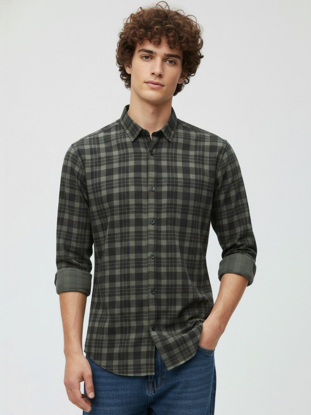 glitchez Men Classic Checked Casual Shirt