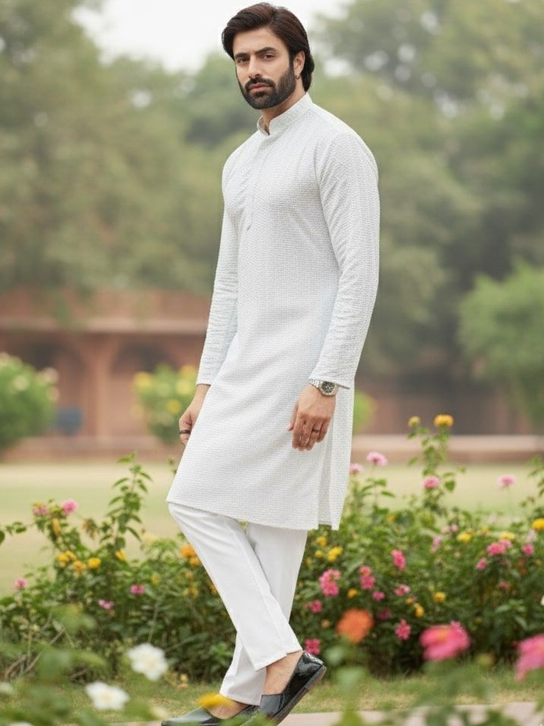RANGRAAG Men Mirror Embroidered Kurta Pajama Set