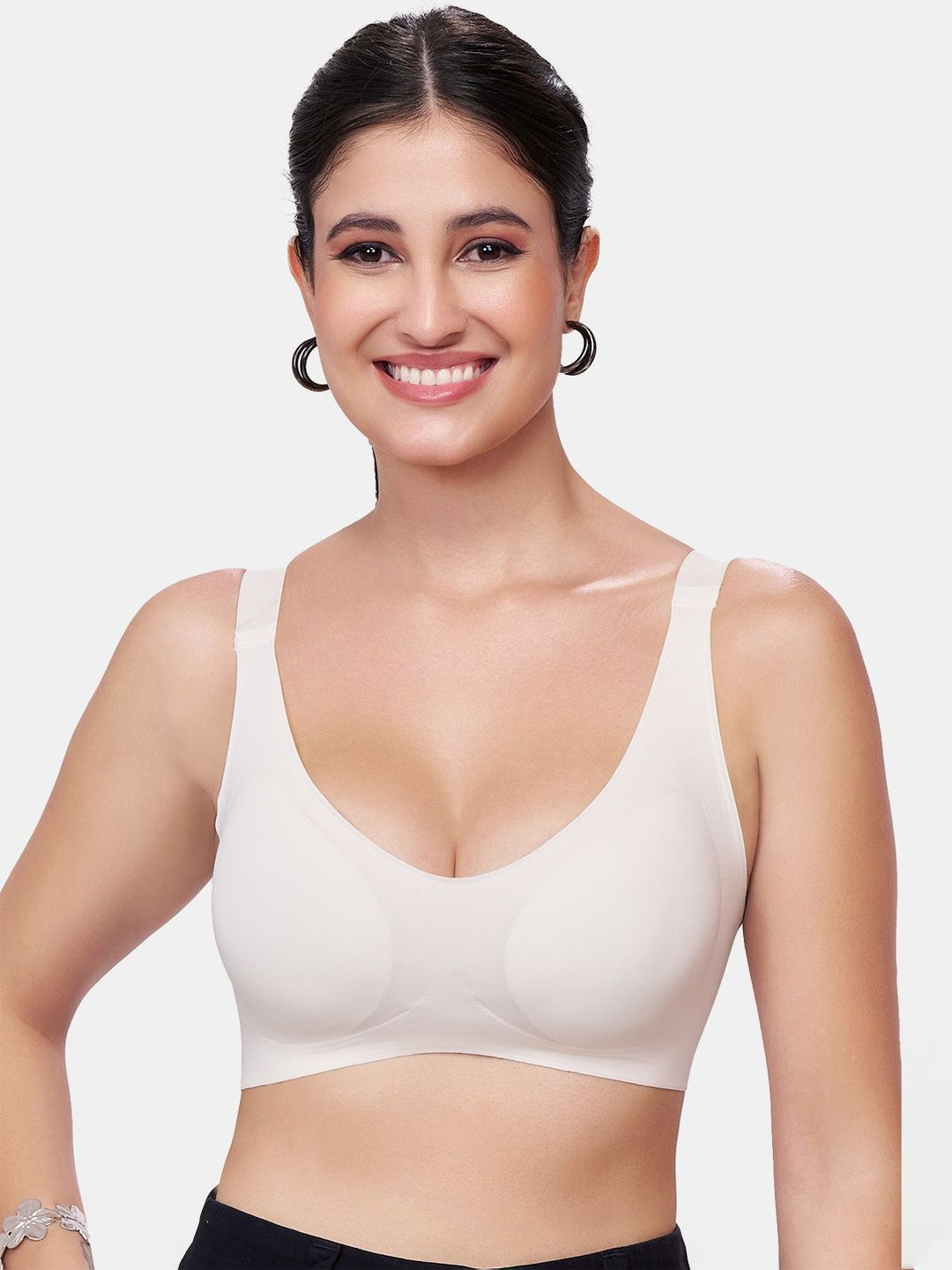 SKDREAMS Seamless Lightly Padded Non-wired Full Coverage Removable Pad Women T-Shirt Bra