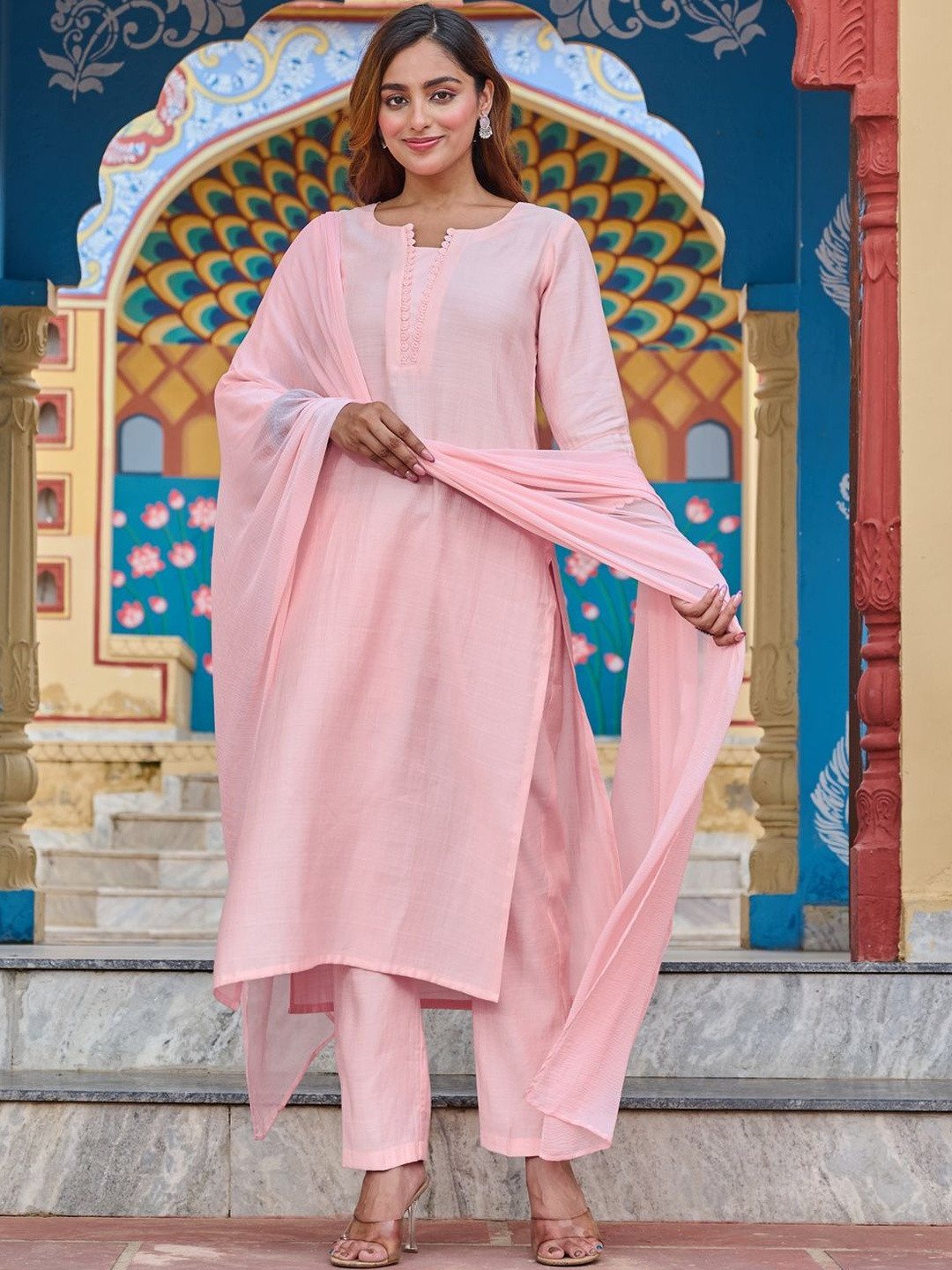 SZN Women Regular Kurta with Trousers & With Dupatta