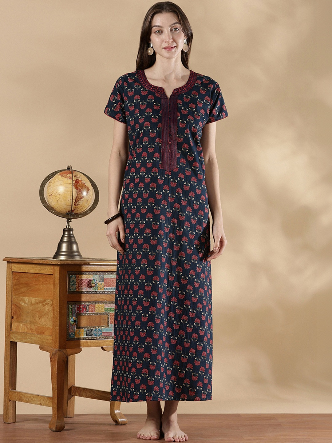 9shines Label Printed Maxi Nightdress