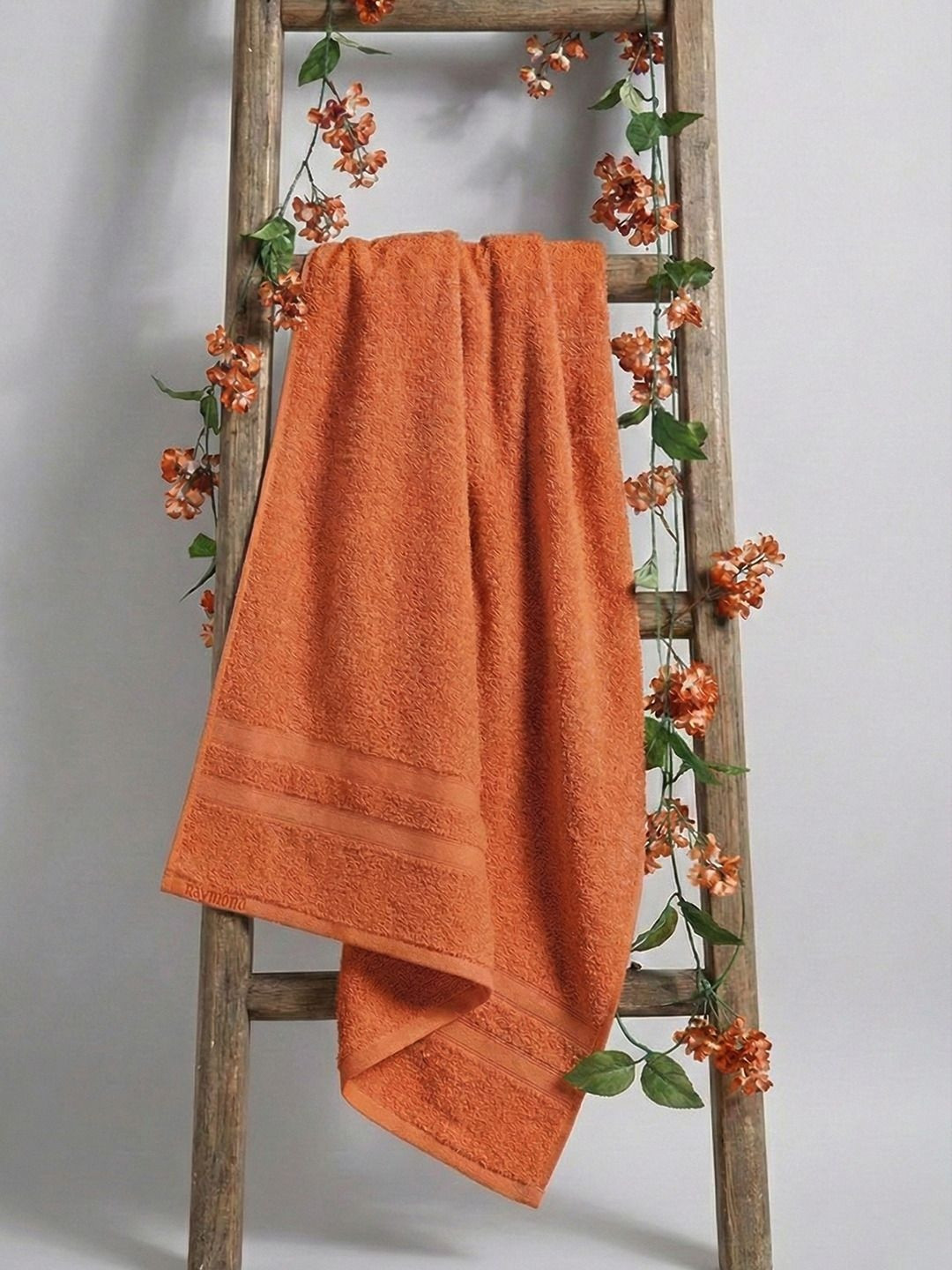 Raymond Home Orange & Orange 1 Cotton 500 GSM Bath Towel