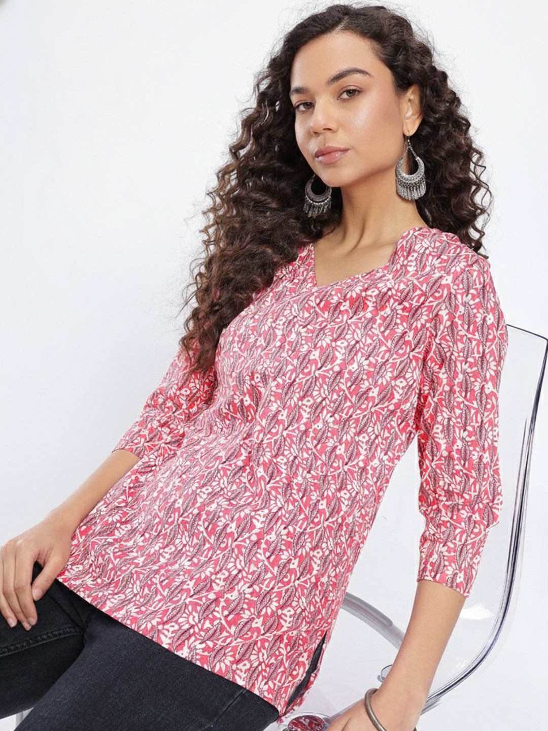 Anouk Rustic Floral Printed V-Neck Straight Kurti