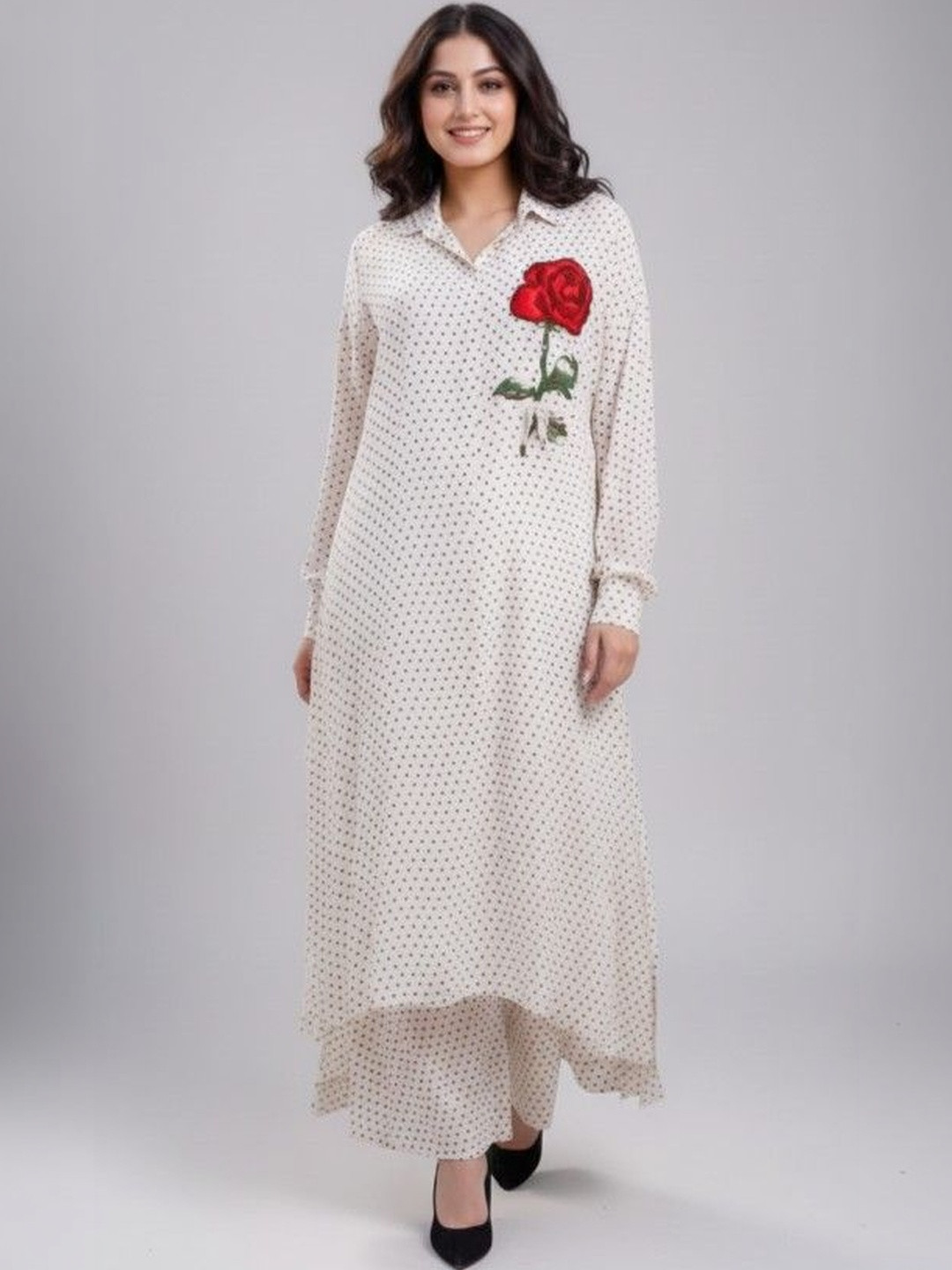 D.A.Kurtis. Women Printed Regular Kurta with Trousers