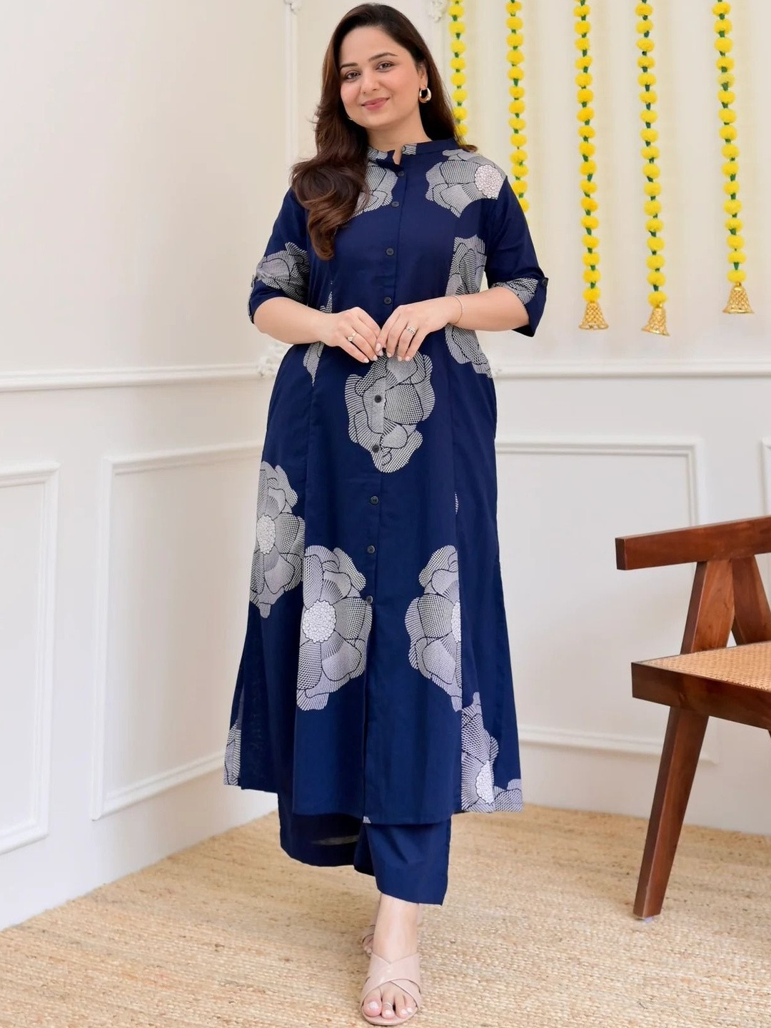 Badrika Women Floral Printed Regular Pure Cotton Kurta with Palazzos