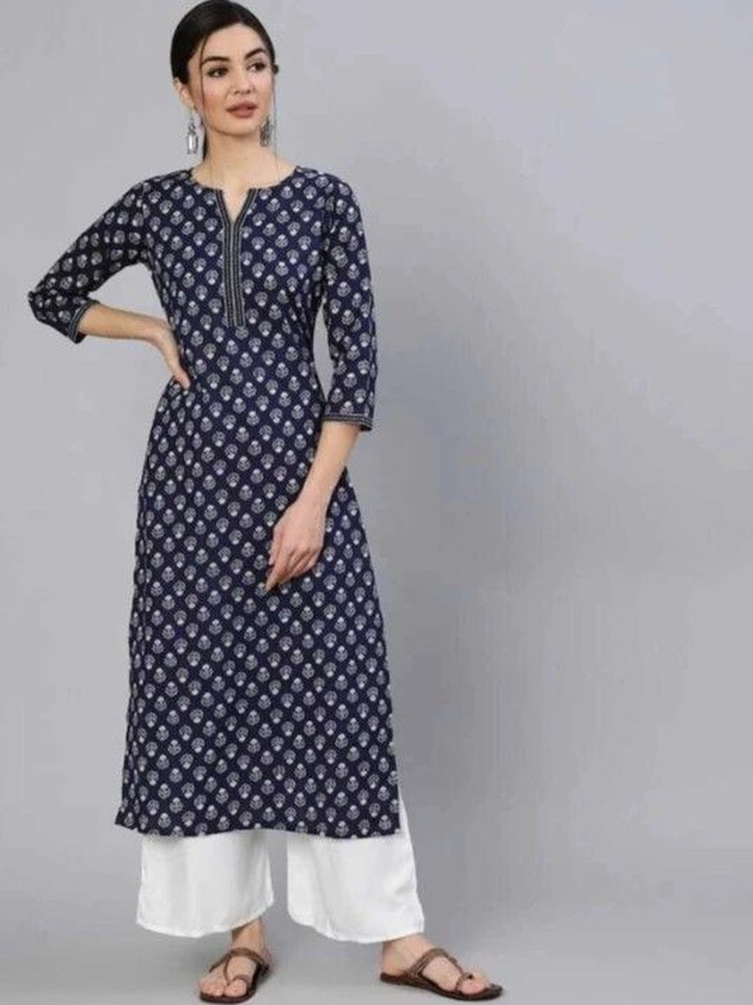 HARITWAL Women Geometric Checked Mirror Work Anarkali Kurta