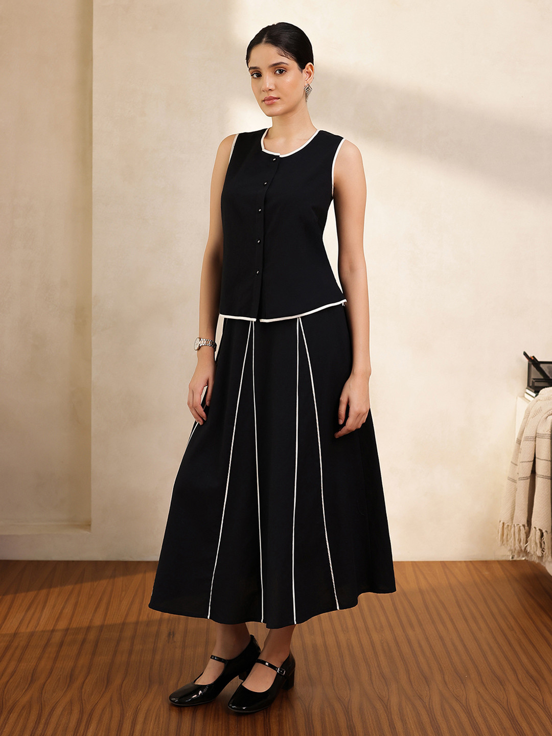 Pink Fort Color-Blocked Round-Neck Top With Skirt Co-Ords