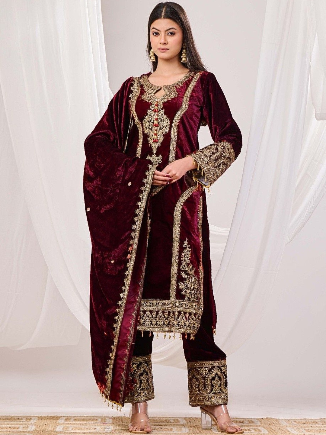 Futra Gabha Ethnic Motifs Velvet Sheath Dress