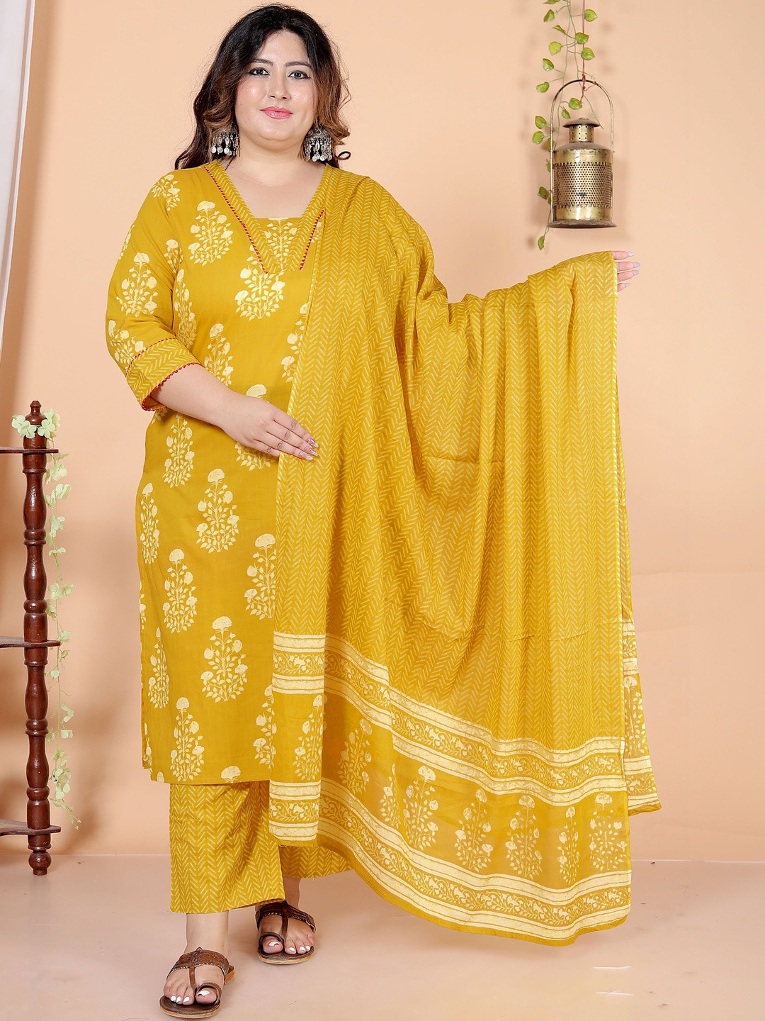 Avnii Women Ethnic Motifs Printed Regular Pure Cotton Kurta with Palazzos & With Dupatta