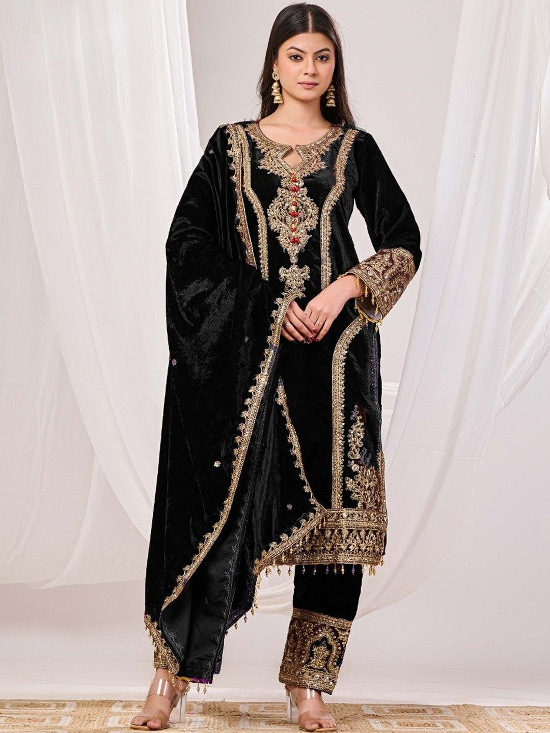 Futra Gabha Ethnic Motifs Embroidered Velvet Dress