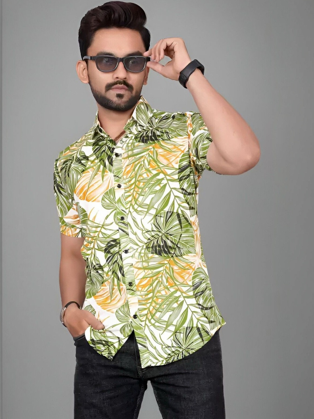 RODEIZ Men Regular Fit Floral Printed Casual Shirt