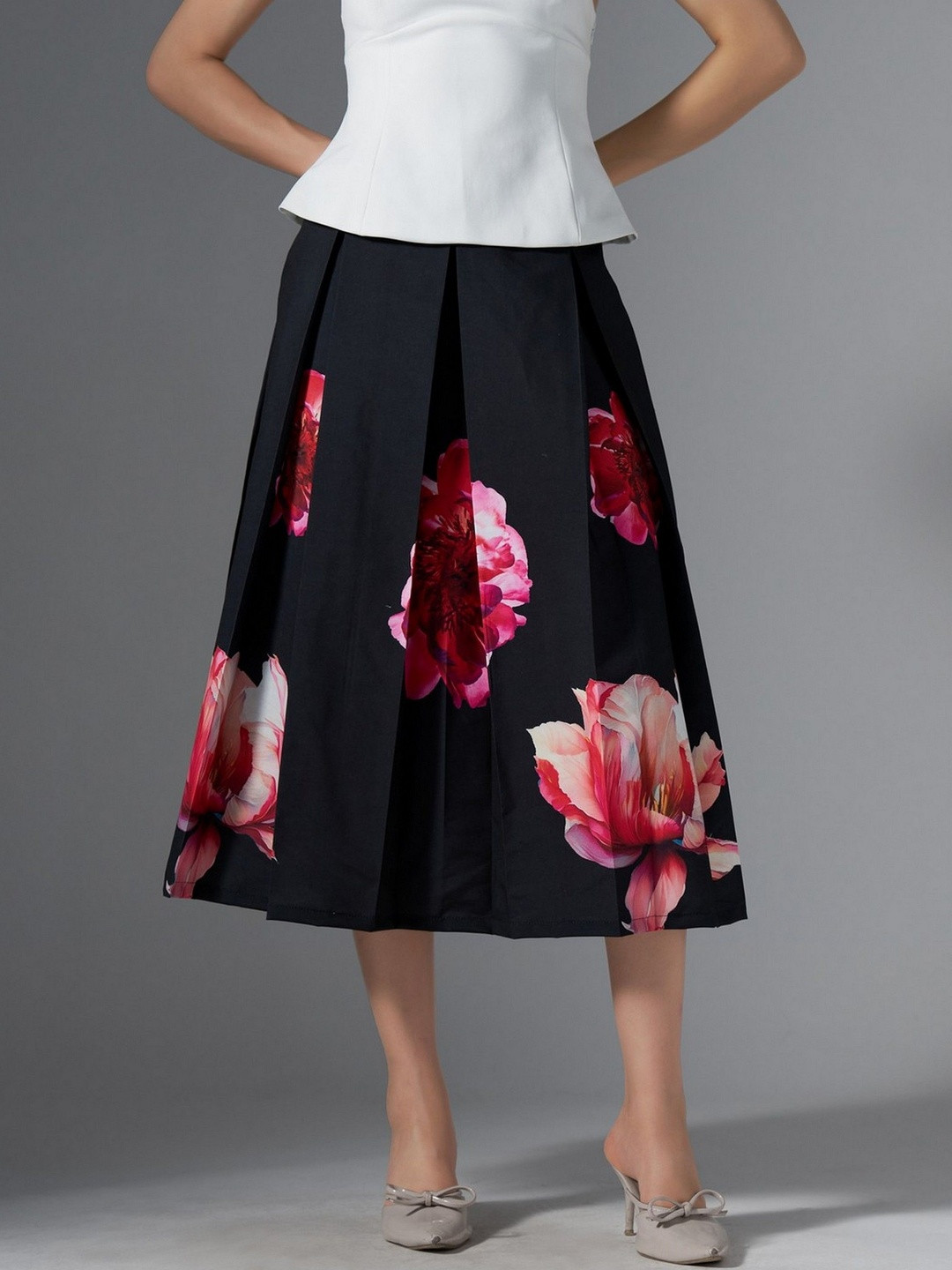 AASK Black Printed Cotton Midi Flared Pleated Skirt
