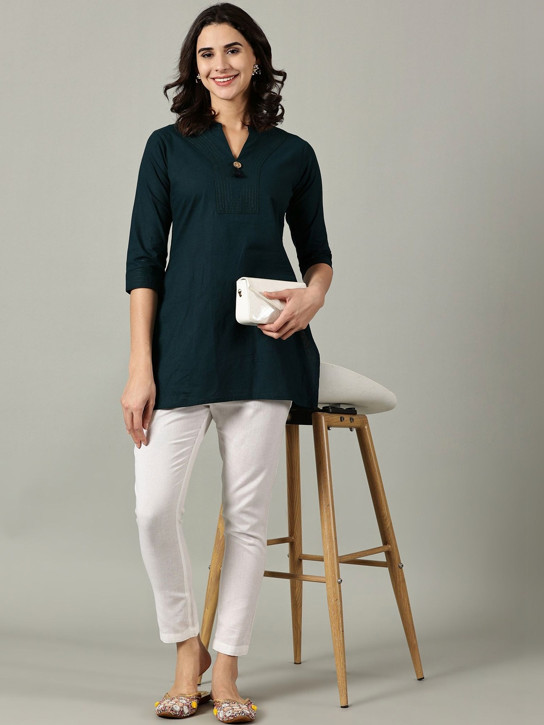 Sadda Fashion Cotton Embroidered Thread Work Short Kurti