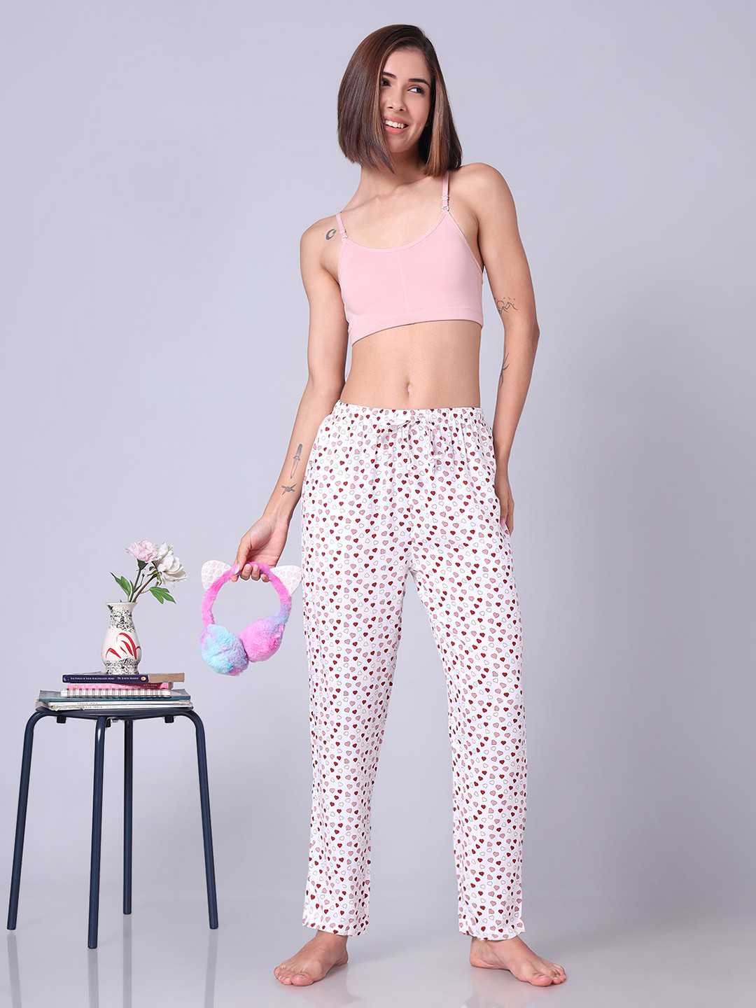 URBAN SCOTTISH Women White & Maroon Printed Lounge Pants