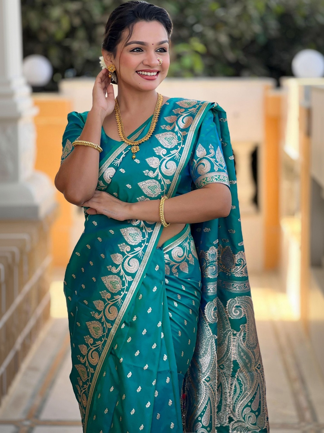 all about you Paisley Zari Silk Blend Handloom Banarasi Saree