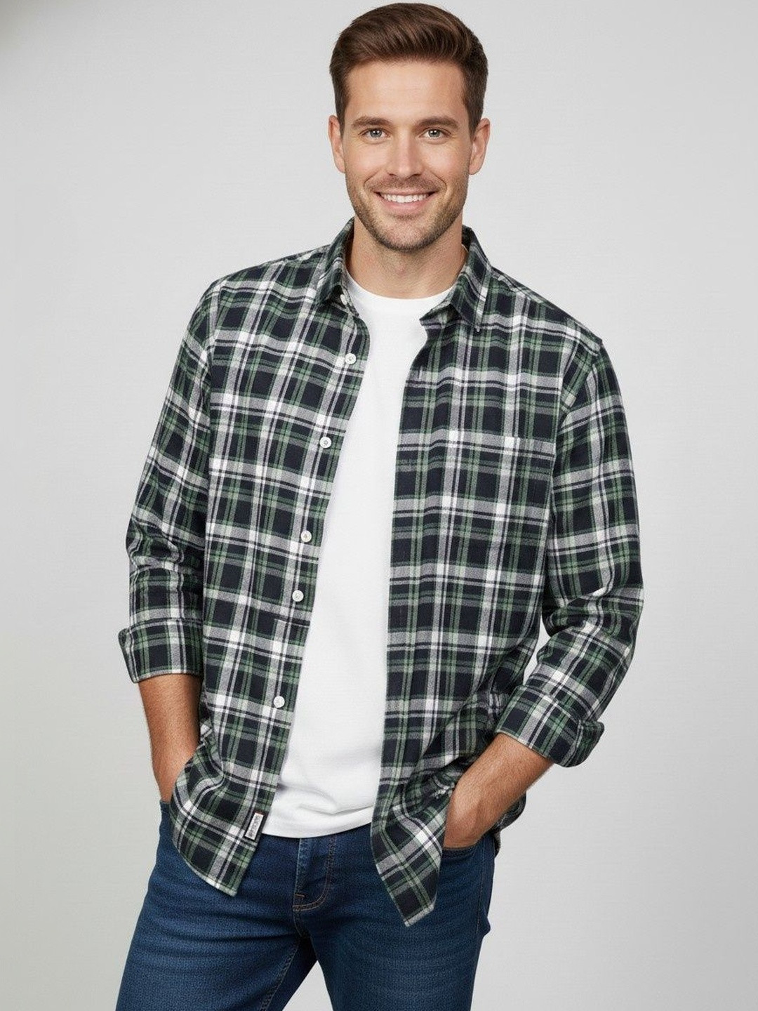 OQUENT Men Standard Striped Casual Shirt