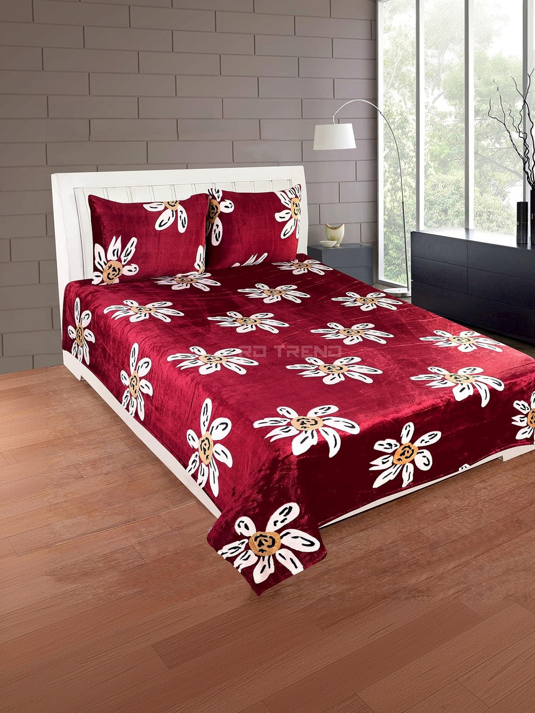 RD TREND Maroon 300 Woolen King Size Winter Bedsheet & 2 Pillow Covers 90x100 Inch