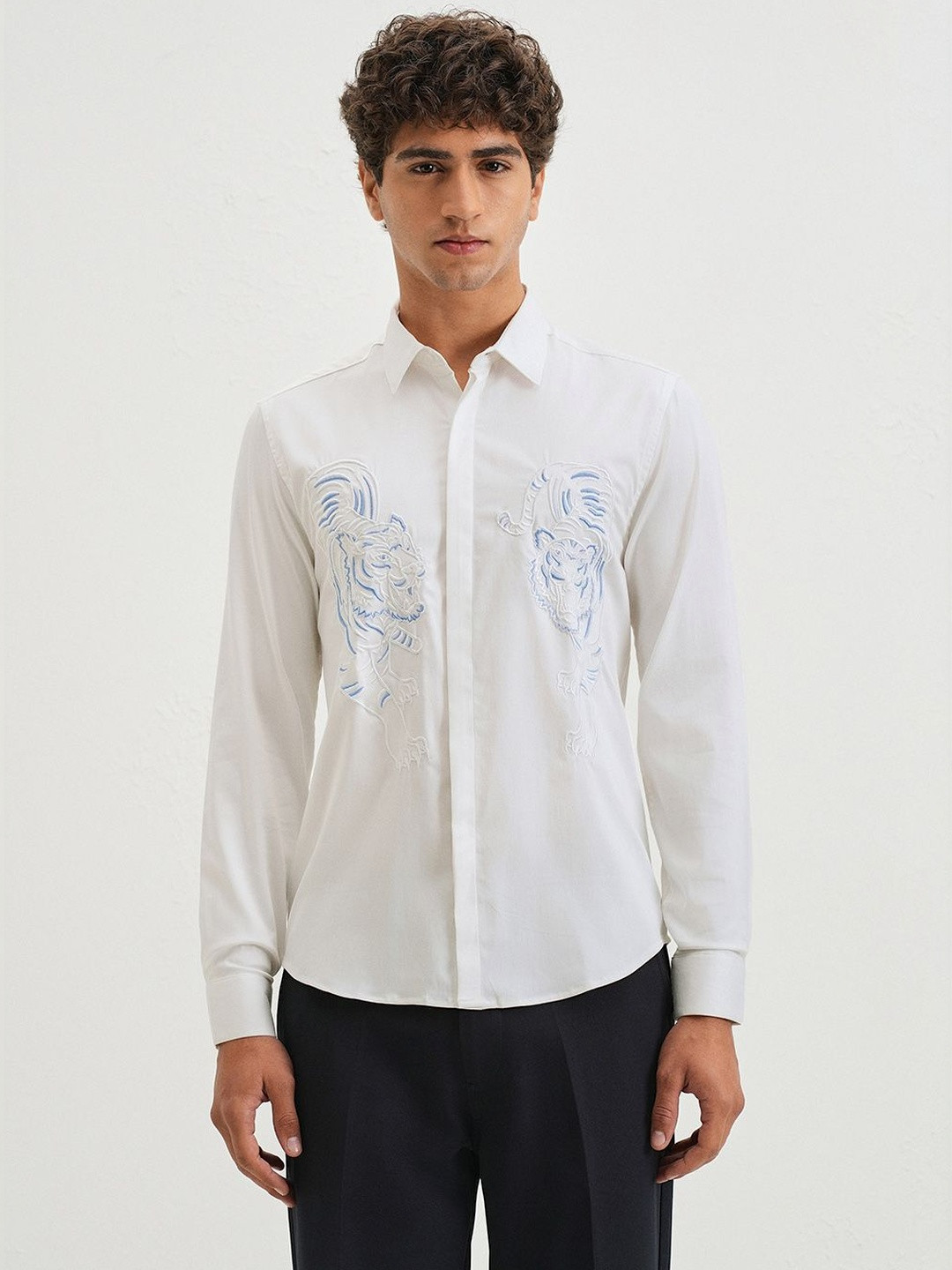 Banana Club Tiger Embroidered Animal Cotton Long Sleeves Shirt