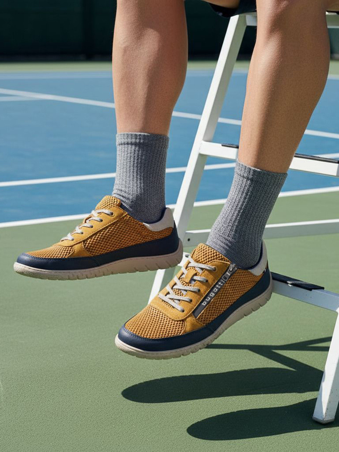 Bugatti Men Woven Design Sneakers
