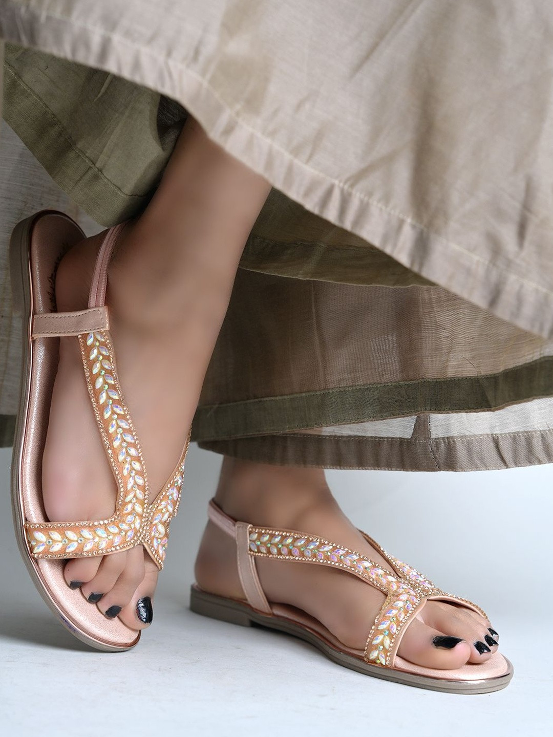 Shoetopia Women Embellished Party Open Toe Flats