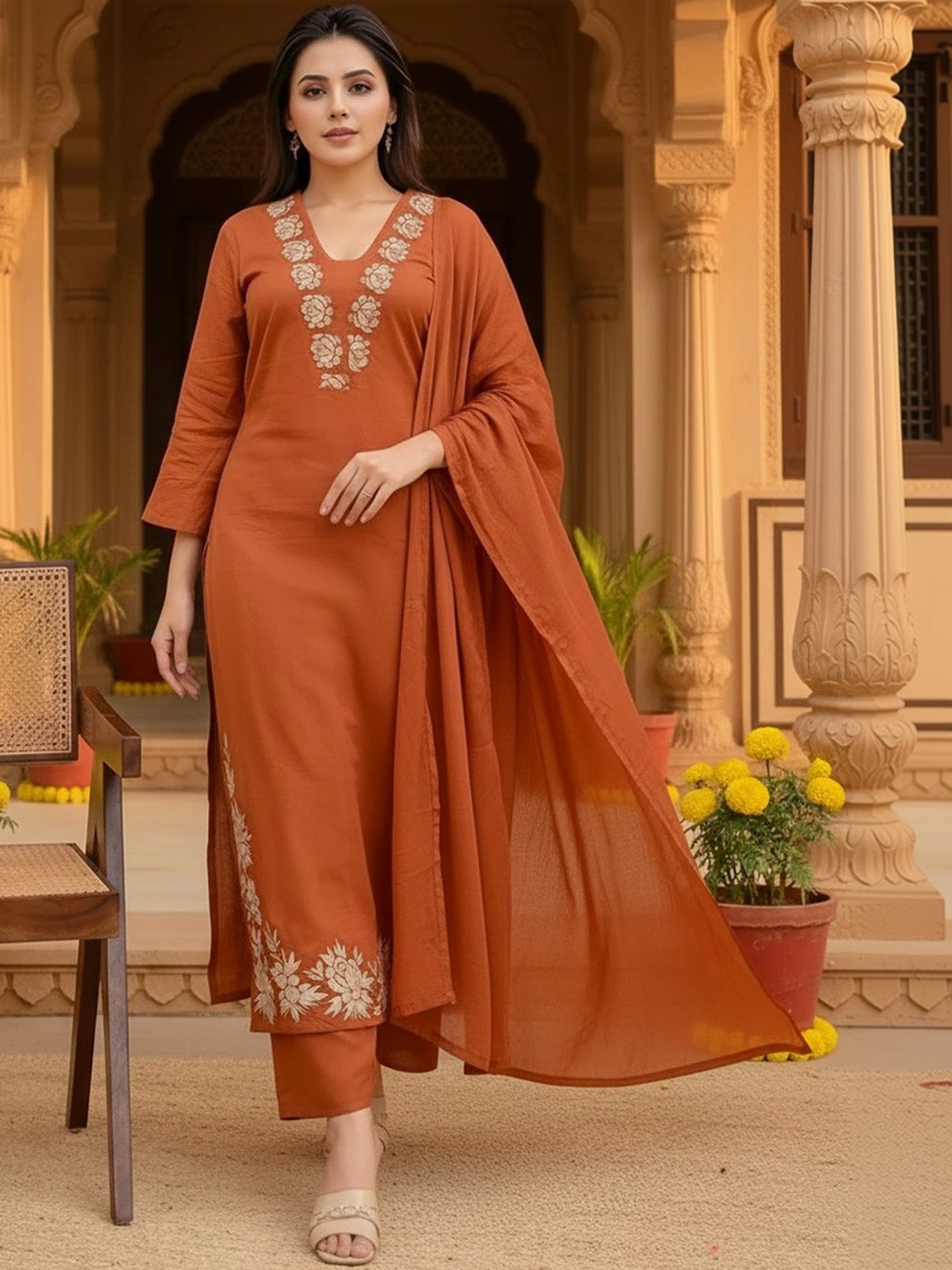 Moda Rapido Women Ethnic Motifs Embroidered Regular Thread Work Kurta with Trousers & With Dupatta