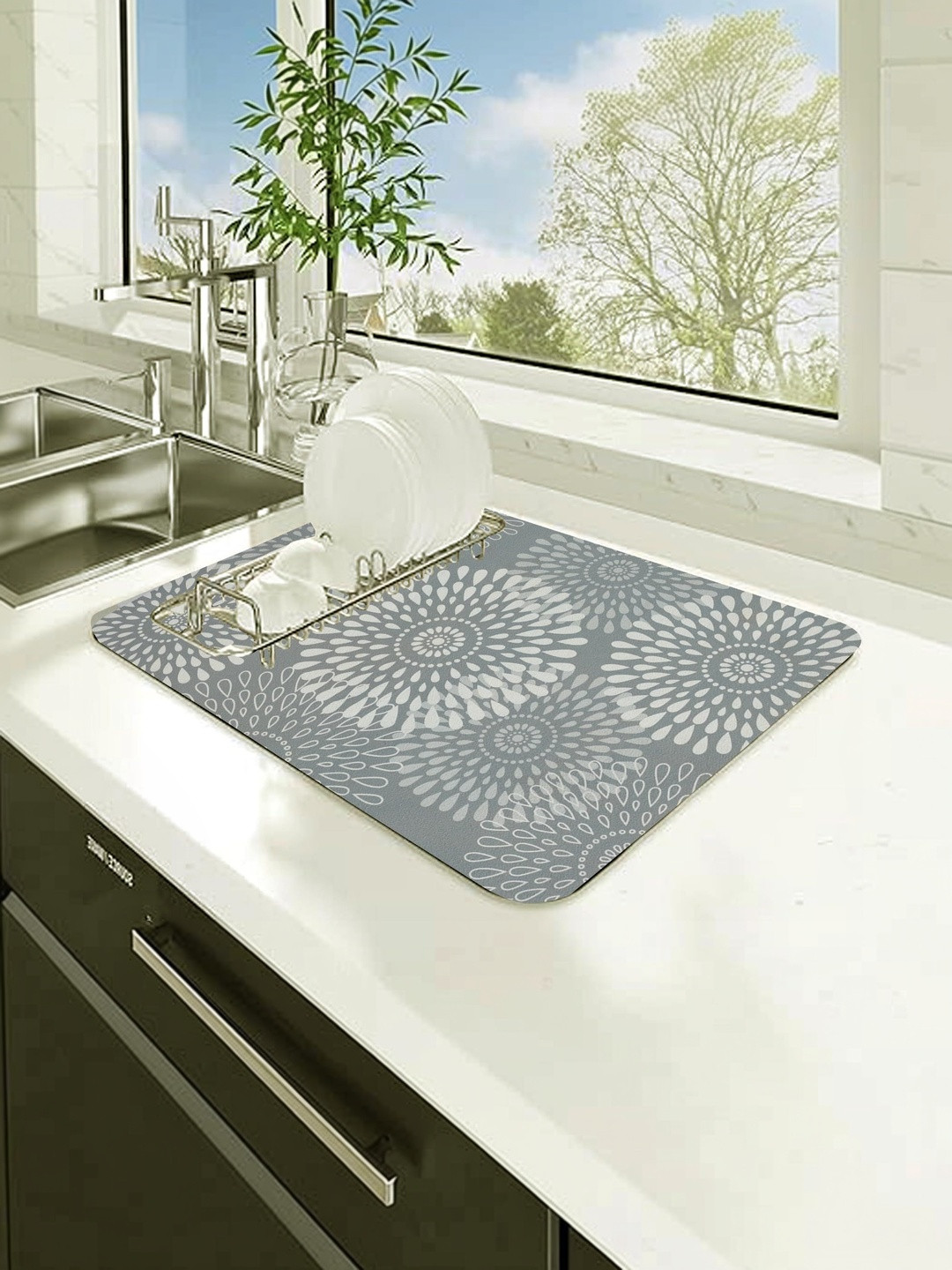 HomeCloud Grey & White Printed Rubber Anti-Skid Kitchen Mat