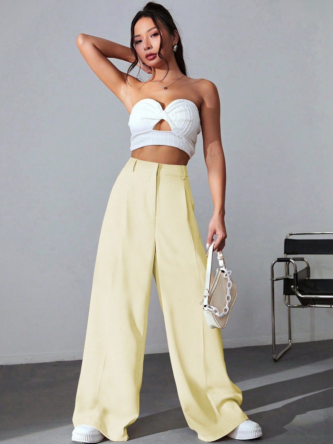 GENZILOOKS Women High-Rise Pleated Trousers