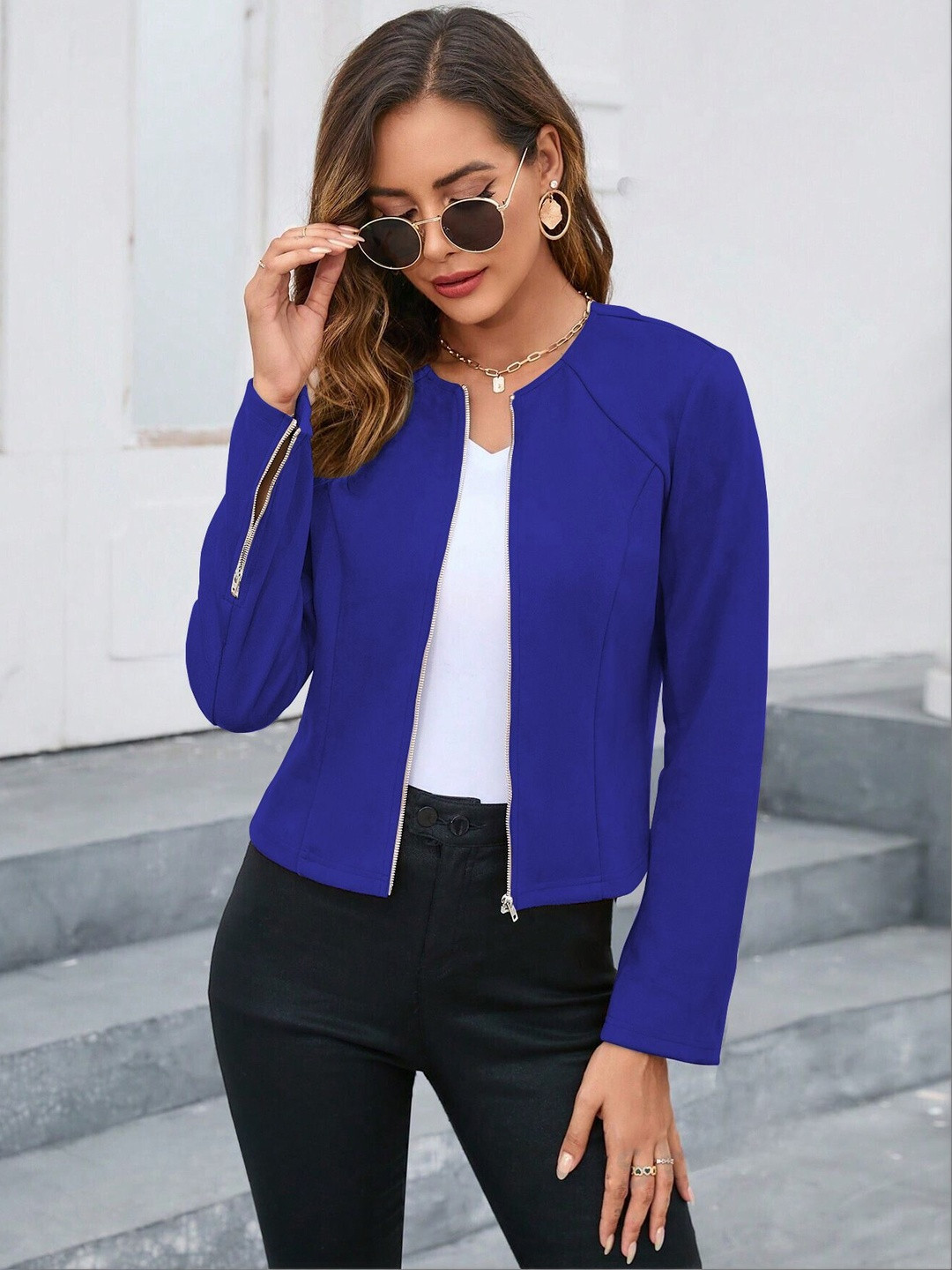 GENZILOOKS Jewel Neck Top