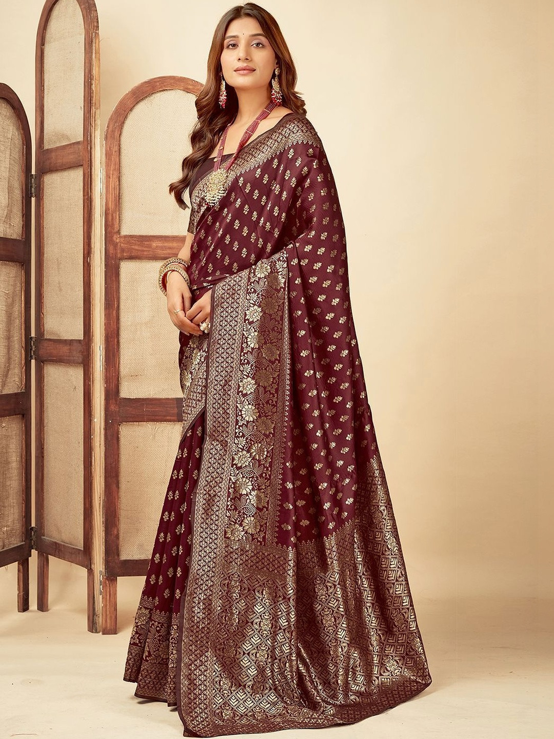 SANISA Woven Design Zari Silk Blend Heavy Work Saree