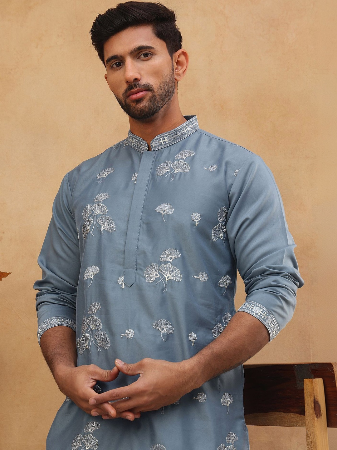 House of Pataudi Embroidered Mandarin Collar Straight Kurta & Pyjamas