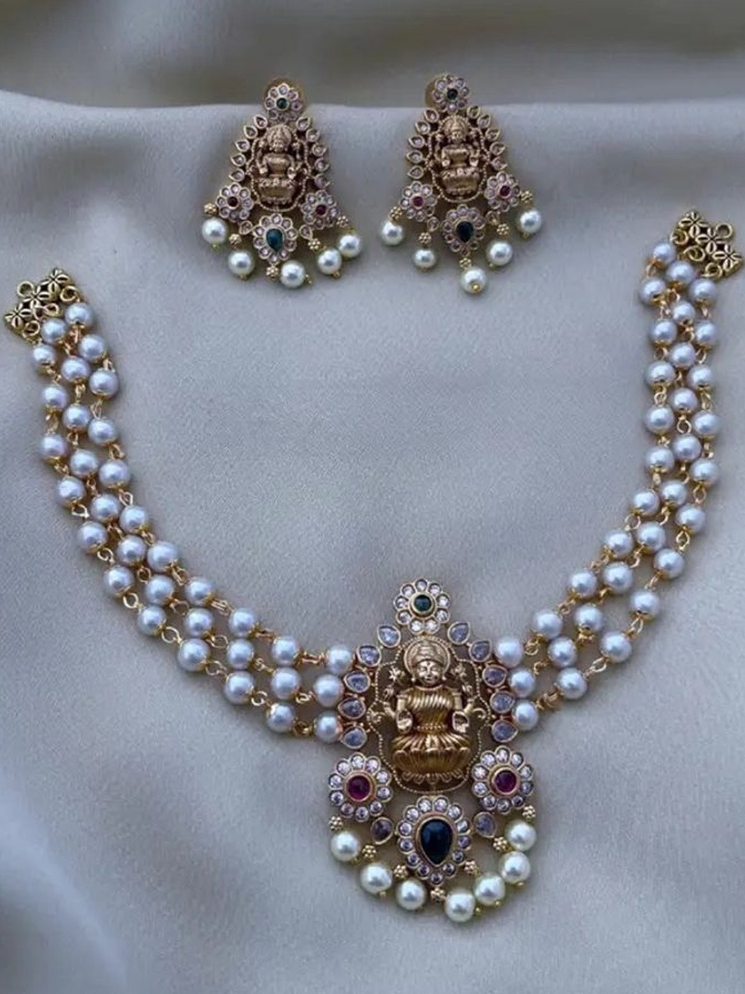 AAYPEE Gold-Plated Stones Studded & Beaded Jewellery Set