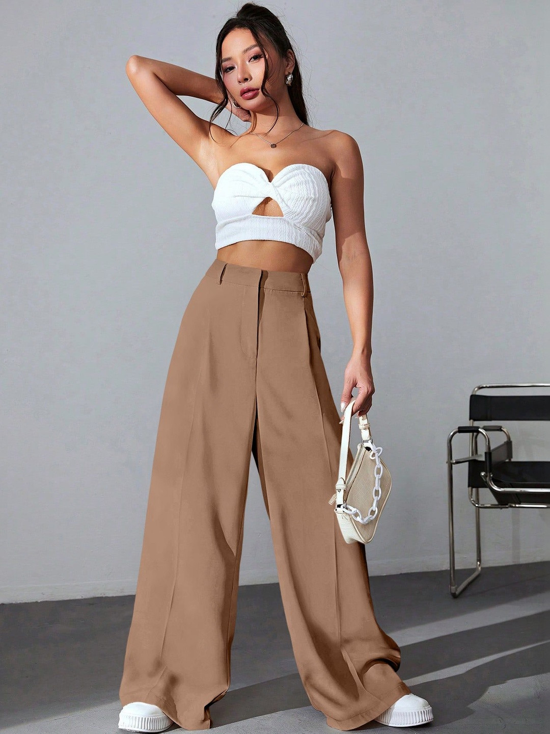 GENZILOOKS Women High-Rise Pleated Trousers