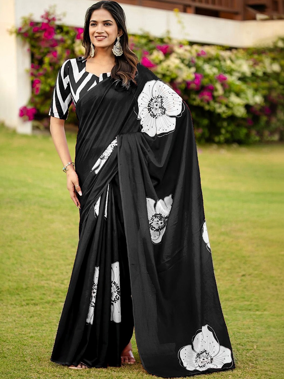Urban Pallu Floral Pure Cotton Saree