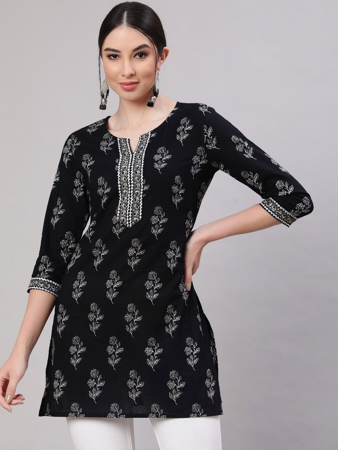 Jsimar Women Floral Printed Floral Kurta