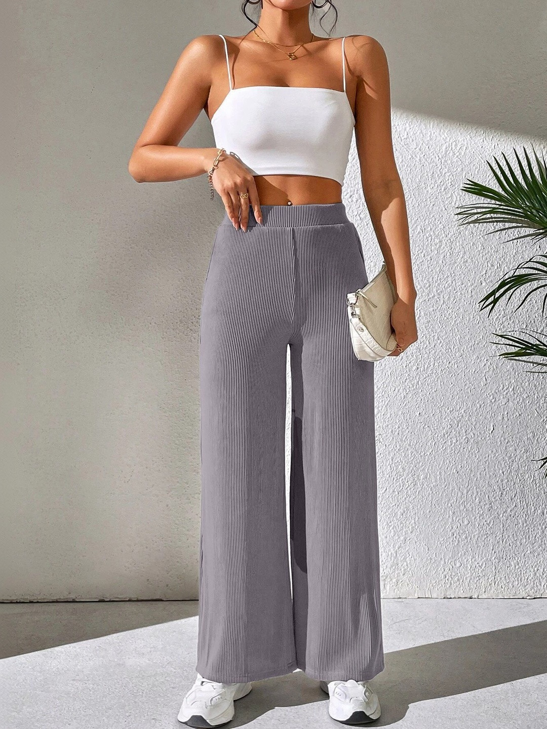 GENZILOOKS Women Textured High-Rise Trousers