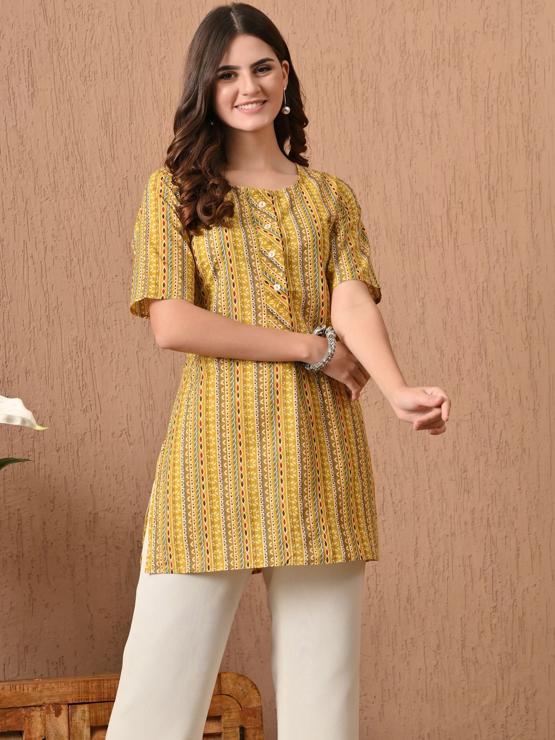 Tulsiram Ethnic Motifs Printed Pure Cotton Kurti