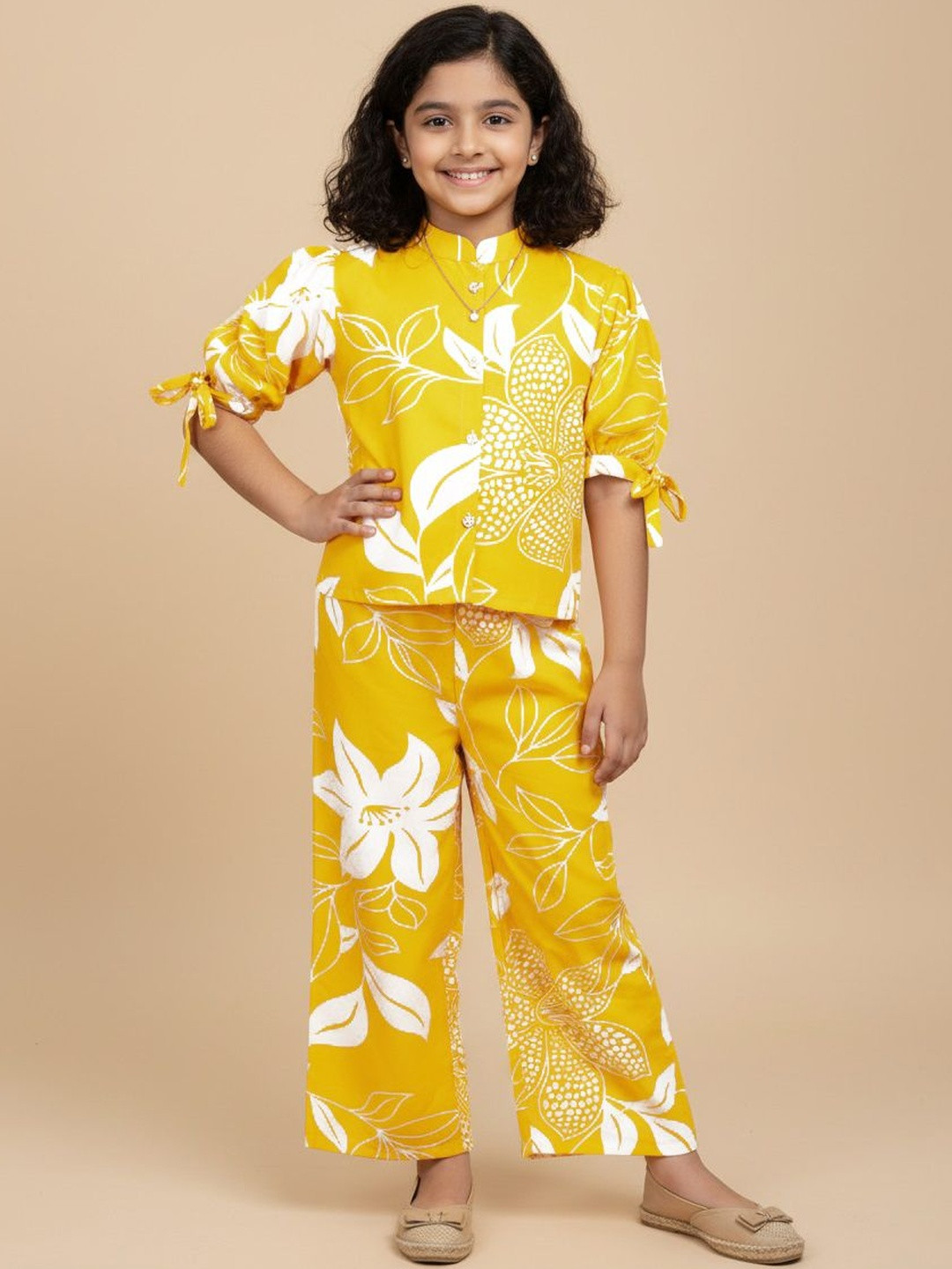 Aarya Designer Girls Printed Clothing Set