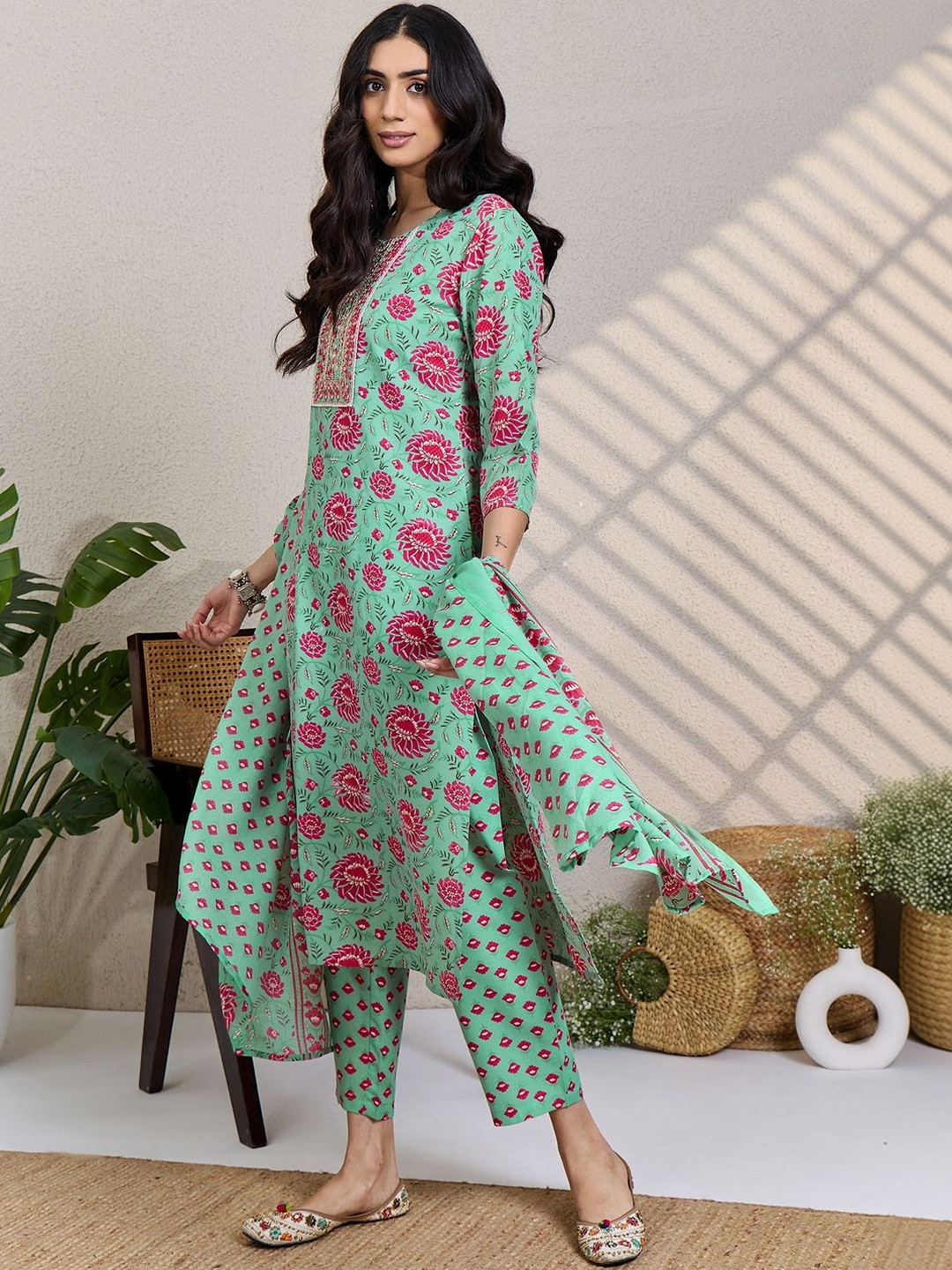 Indo Era Women Floral Printed Regular Mirror Work Kurta with Trousers & With Dupatta