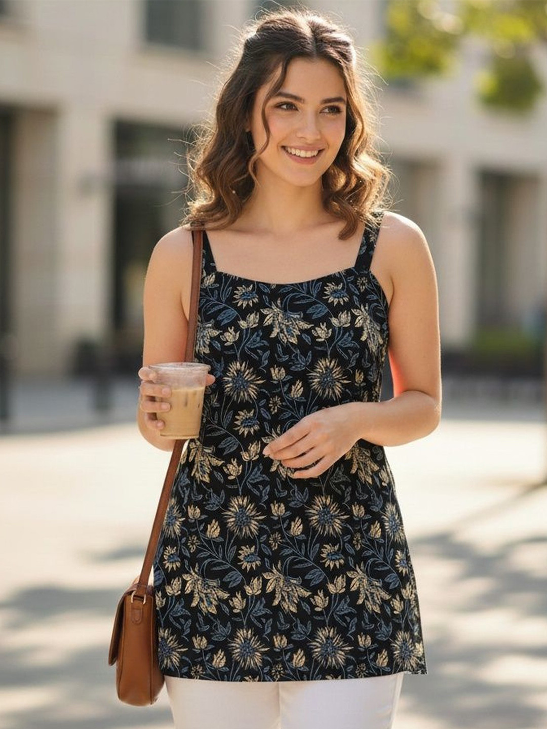 Mialo fashion Women Floral Printed Indie Florals Kurta