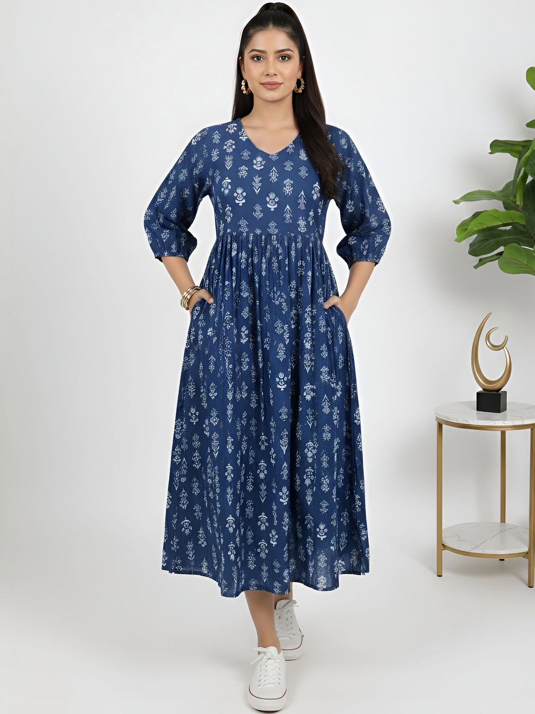 Nayo Ethnic Motifs Print Midi Dress