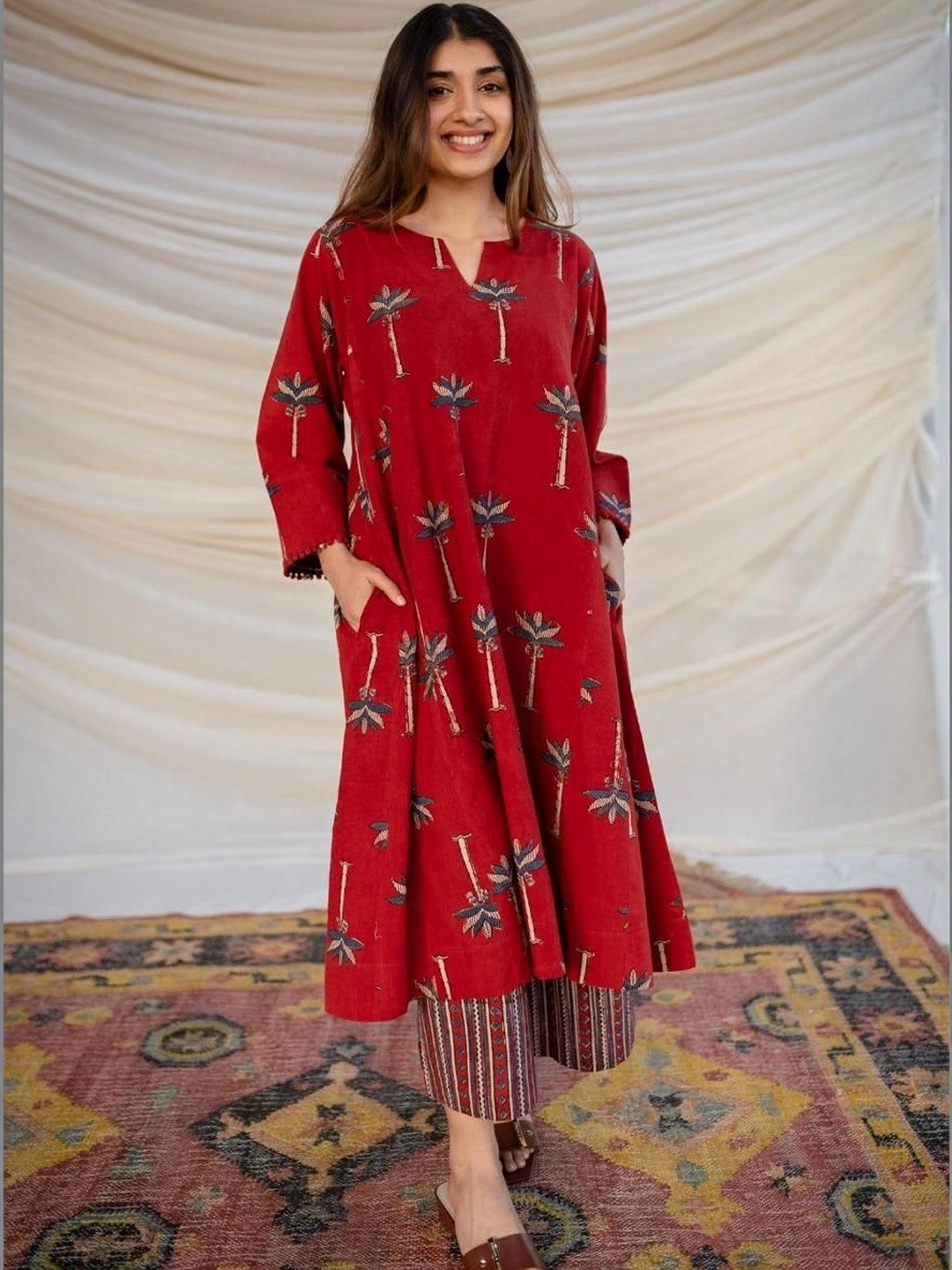 MST Women Ethnic Motifs Printed Regular Kurta with Palazzos