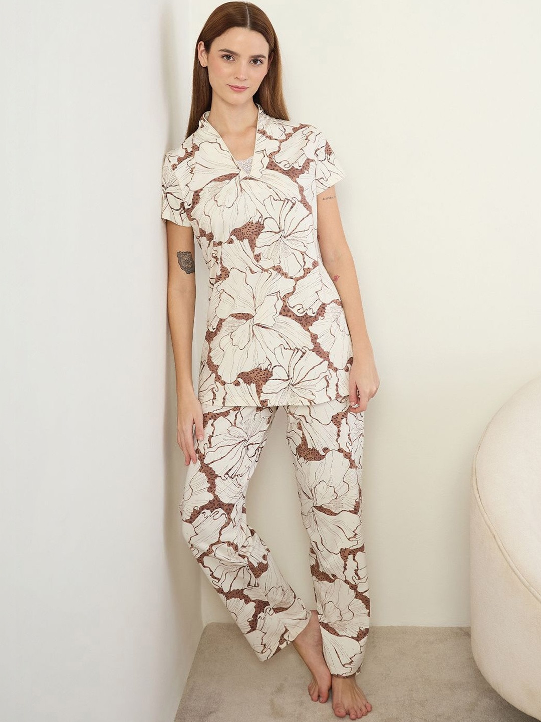 Sweet Dreams Women Printed Night suit