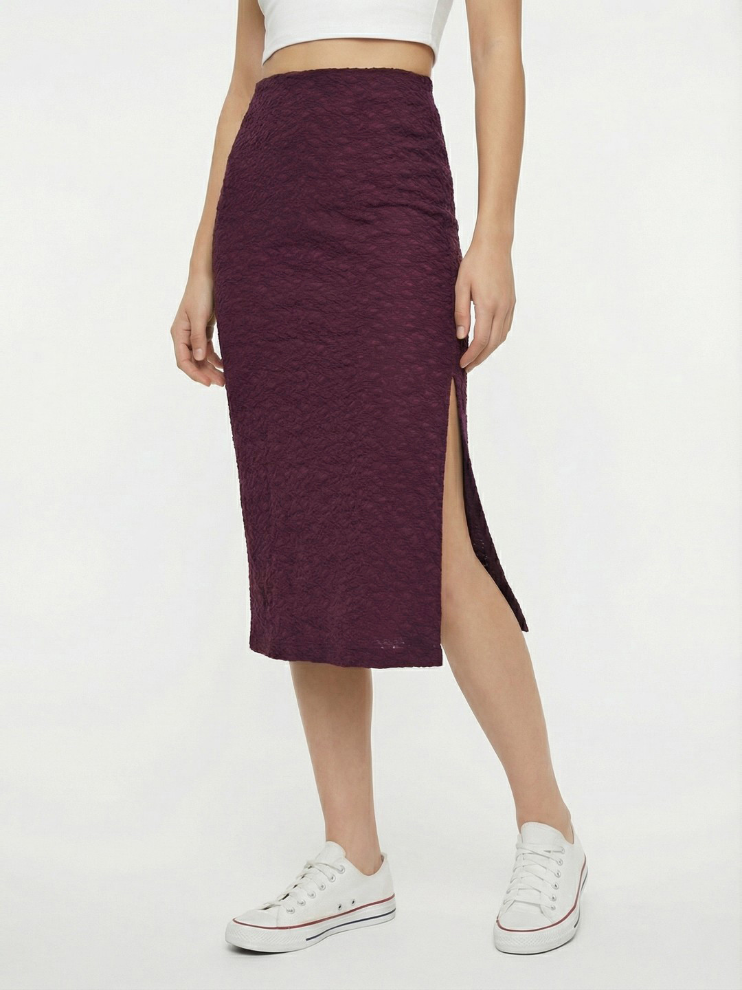 glitchez Self Design Textured Mid-Rise Pencil Skirt with Side Slit