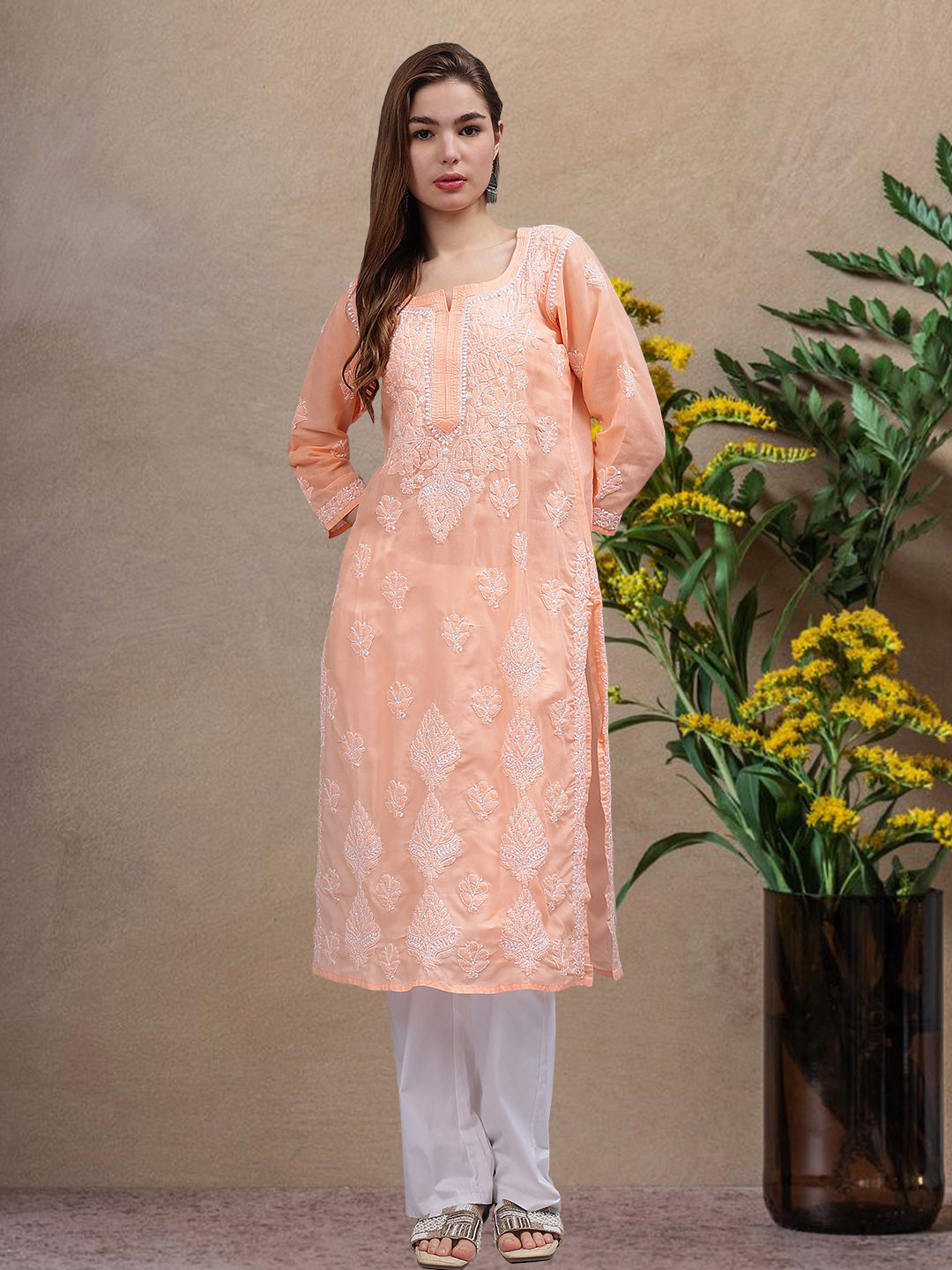 Seva Chikan Floral Embroidered Notch Neck Lucknowi Chikankari Cotton Straight Kurta